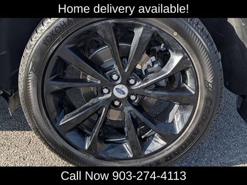 Used 2023 Ford Explorer Platinum w/ Technology Package AWD/4WD image 11