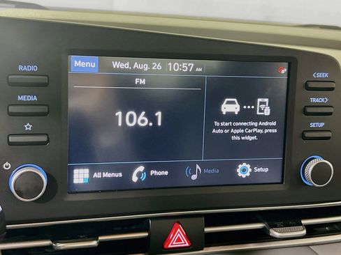 Used 2023 Hyundai Elantra SEL FWD image 14