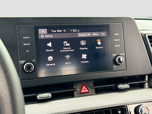 Used 2023 Kia Sportage LX image 10