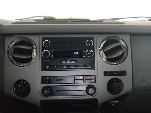 Used 2015 Ford F250 XLT w/ XLT Value Package AWD/4WD image 25
