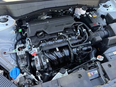 Used 2024 Hyundai Kona SEL AWD/4WD image 24