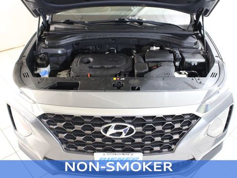 Used 2019 Hyundai Santa Fe SEL image 16
