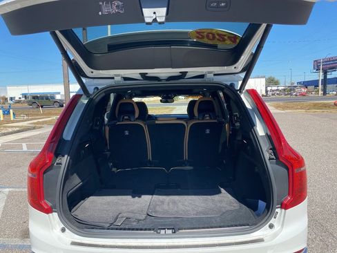 Used 2024 Volvo XC90 T8 Ultimate w/ Lounge Package image 13