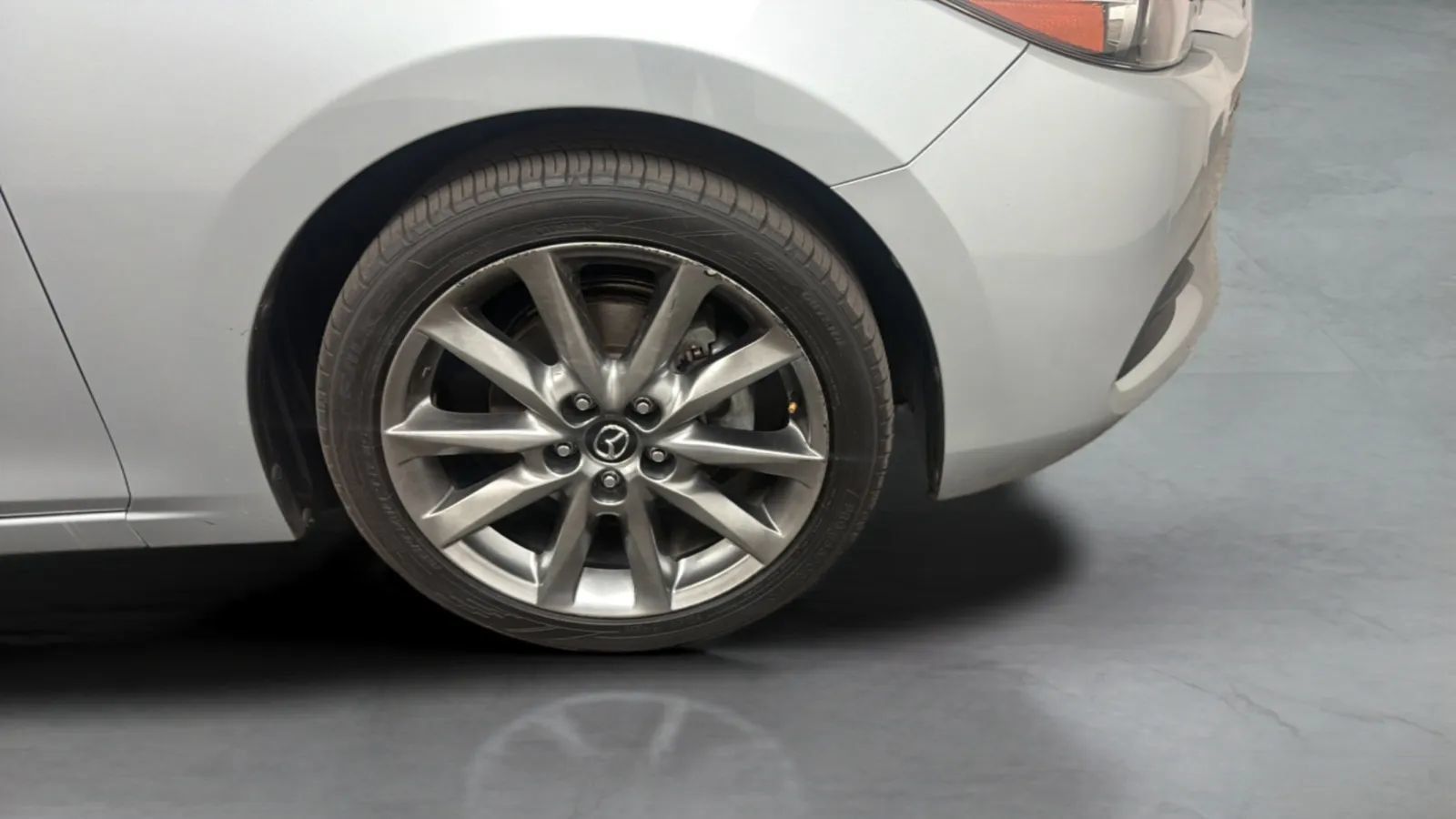 Used 2018 MAZDA MAZDA3 Touring FWD image 26