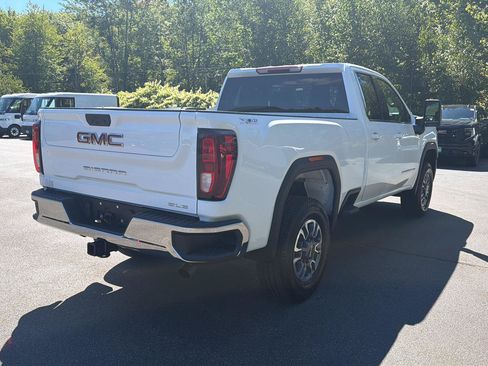 New 2026 GMC Sierra 2500 SLE w/ SLE Value Package; AWD/4WD image 5
