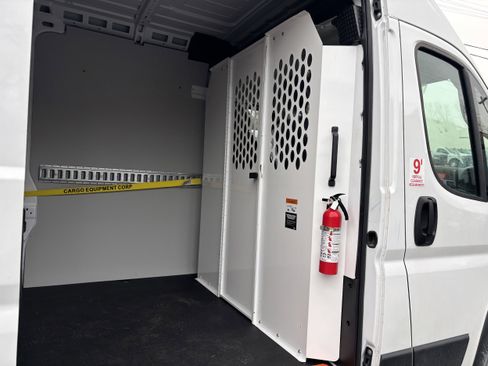 Used 2025 RAM ProMaster 2500 w/ Storage Group image 6