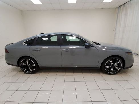 Certified 2025 Honda Accord Sport image 26
