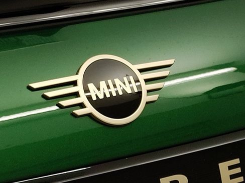 New 2026 MINI Cooper 2-Door Hardtop image 9