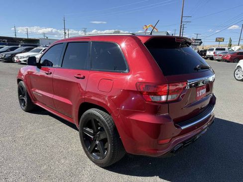 Used 2012 Jeep Grand Cherokee SRT8 w/ Luxury Group II AWD/4WD image 5