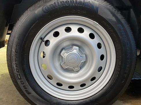 New 2025 Ford Maverick XL image 43