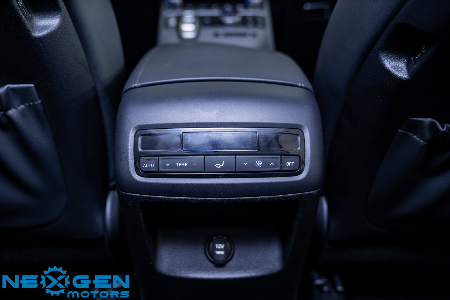 Used 2024 Hyundai Palisade SEL AWD/4WD image 34