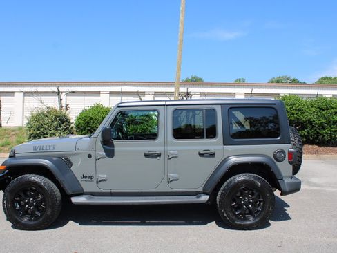 Used 2021 Jeep Wrangler Unlimited Sport AWD/4WD image 10