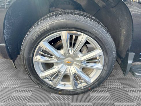 Certified 2022 Chevrolet Silverado 1500 High Country w/ High Country Premium Package image 34