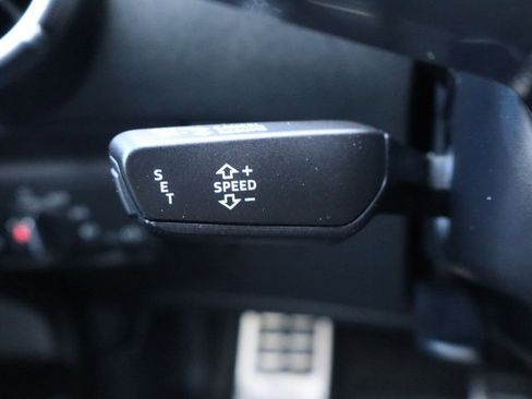 Used 2016 Audi TT 2.0T w/ Technology Package image 16