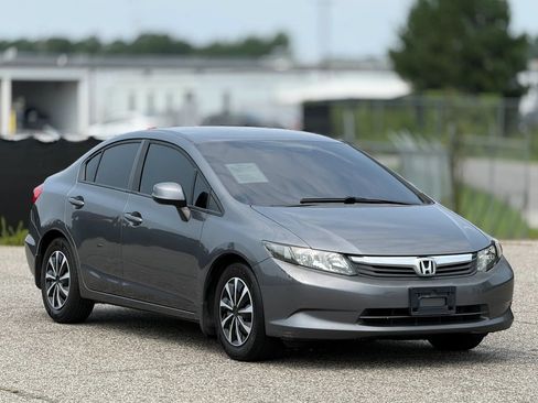 Used 2012 Honda Civic LX image 1