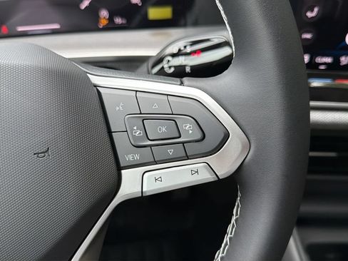 New 2026 Volkswagen Tiguan S FWD image 21