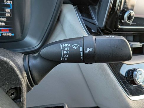 Used 2022 Toyota Corolla LE image 23