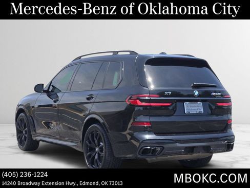 Used 2025 BMW X7 M60i AWD/4WD image 4