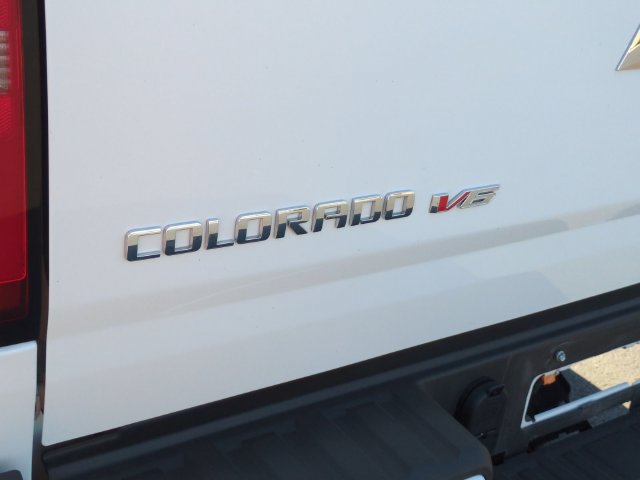 Used 2019 Chevrolet Colorado Z71 AWD/4WD image 11