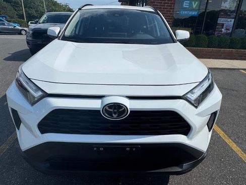 Used 2025 Toyota RAV4 XLE w/ Convenience Package AWD/4WD image 2