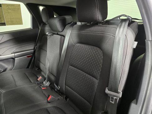 Used 2025 Ford Escape Active AWD/4WD image 17