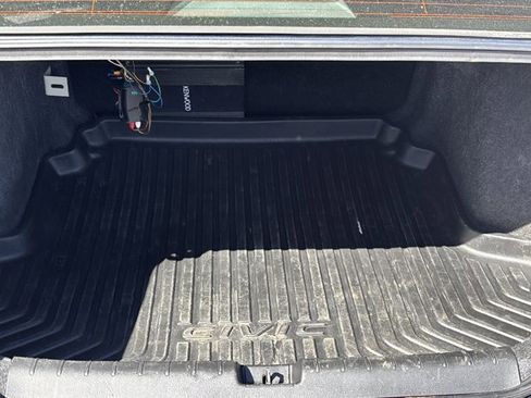 Used 2020 Honda Civic LX image 5