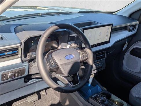 New 2025 Ford Maverick XLT w/ XLT Luxury Package image 2