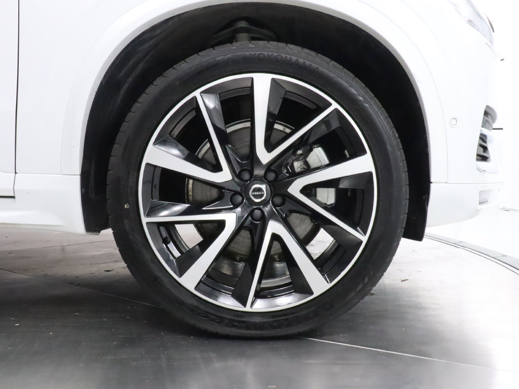 Used 2023 Volvo XC90 B6 Plus AWD/4WD image 38