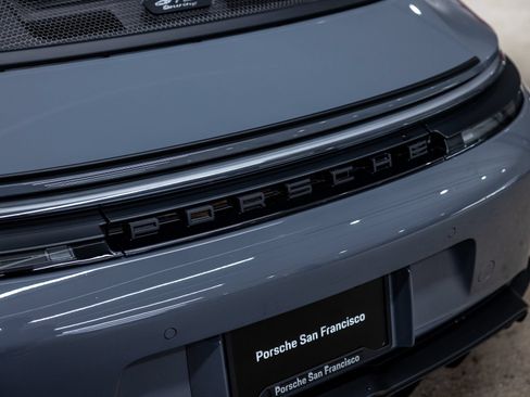 Certified 2025 Porsche 911 GT3 RWD image 25