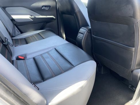 Used 2023 Nissan Kicks SR w/ SR Premium Package FWD image 13