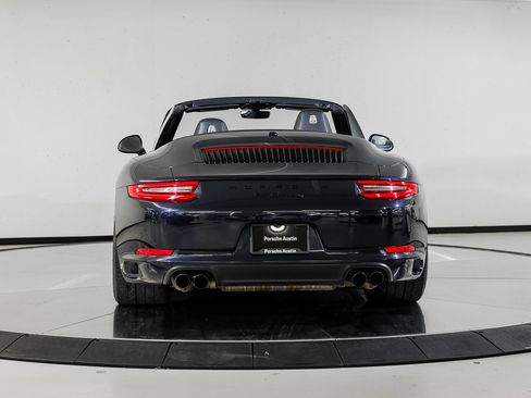 Used 2017 Porsche 911 Carrera 4 image 6