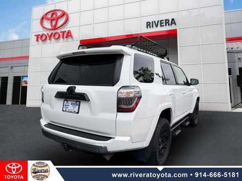 Used 2024 Toyota 4Runner TRD Off-Road Premium w/ Moonroof Package AWD/4WD image 6