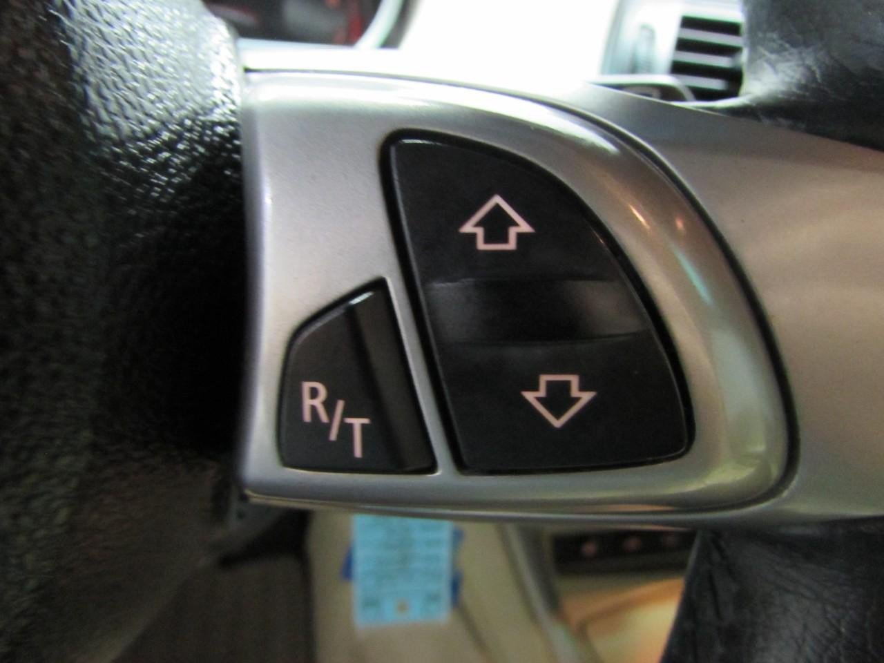 Used 2005 BMW Z4 3.0i RWD image 22