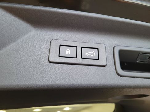 Used 2026 Subaru Forester Wilderness w/ Wilderness Plus Package AWD/4WD image 19