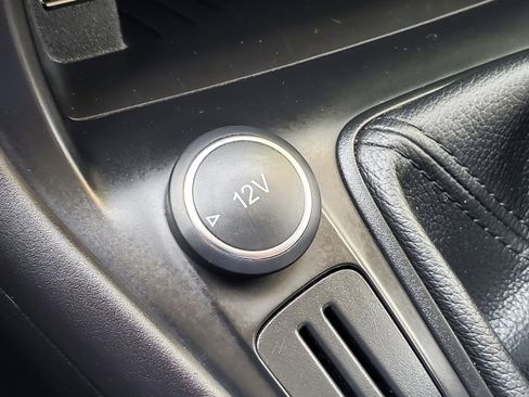 Used 2017 Ford Focus S image 22