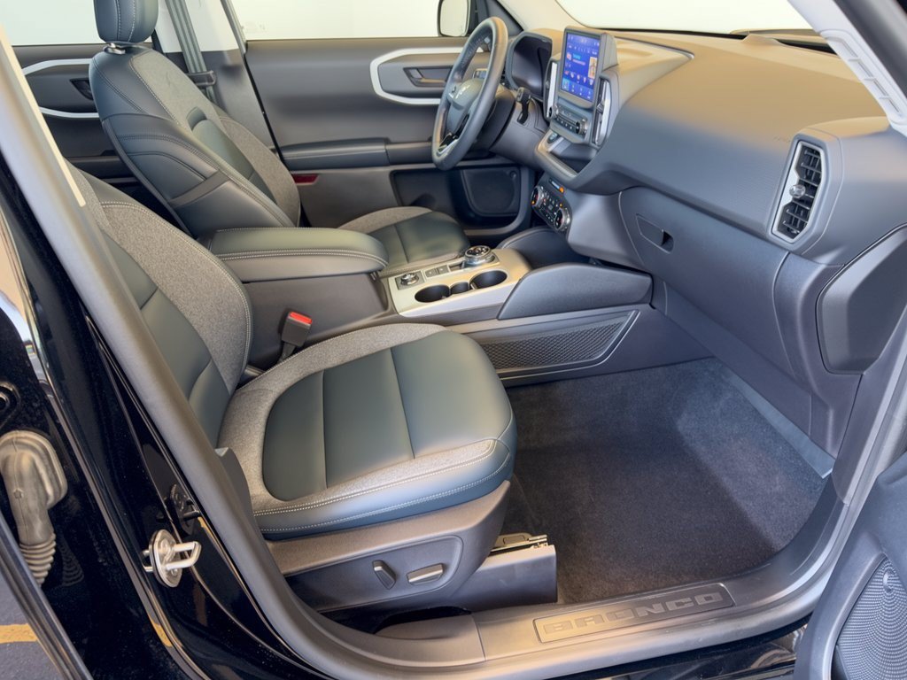 Used 2024 Ford Bronco Sport Outer Banks AWD/4WD image 30