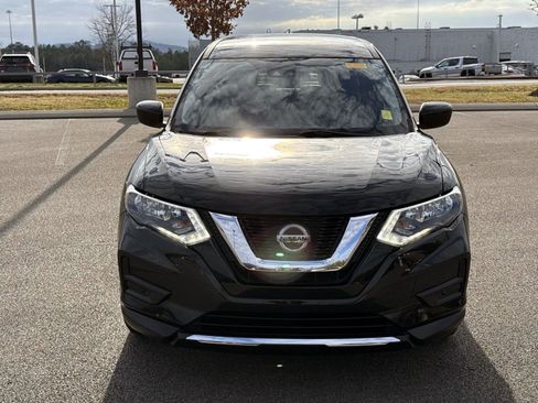 Used 2020 Nissan Rogue S image 10