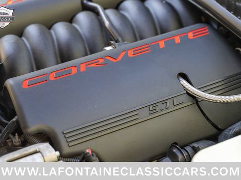 Used 1999 Chevrolet Corvette Coupe RWD image 42