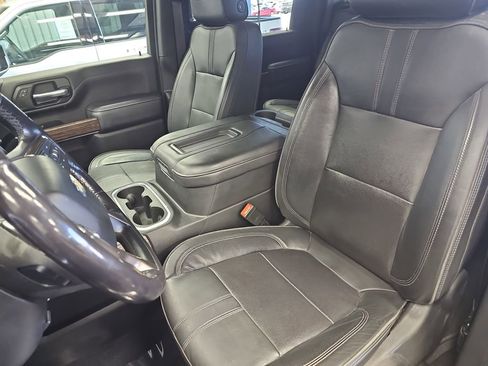 Used 2022 Chevrolet Silverado 2500 High Country w/ Z71 Off-Road Package image 15