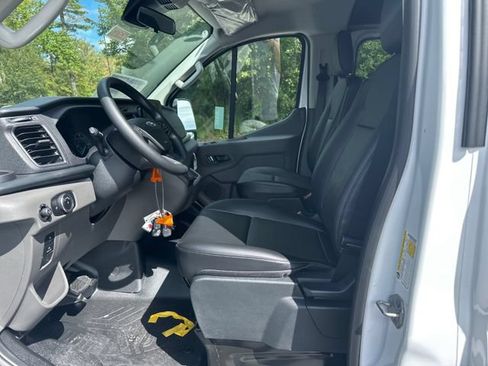 New 2025 Ford Transit 250 Low Roof w/ Load Area Protection Package RWD image 11