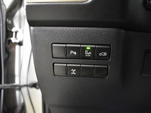 Used 2015 Lexus NX 200t 200t image 14