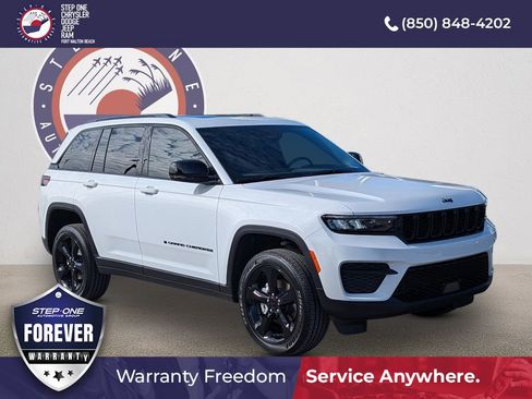 New 2025 Jeep Grand Cherokee Altitude RWD image 1