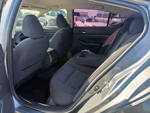 Used 2020 Nissan Altima 2.5 S image 6