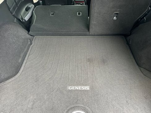 Used 2024 Genesis GV70 2.5T w/ Advanced Package image 15