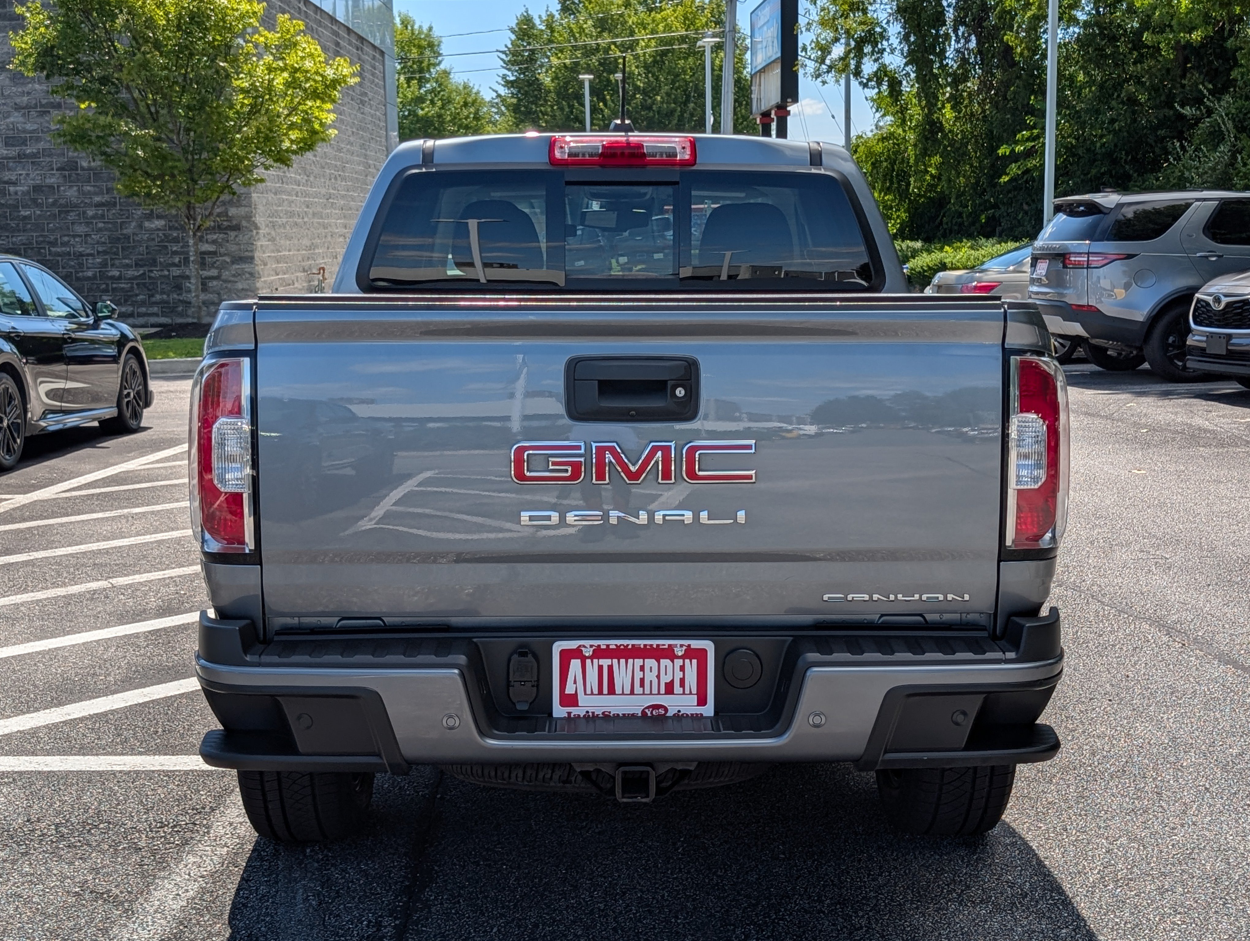 Used 2022 GMC Canyon Denali AWD/4WD image 4