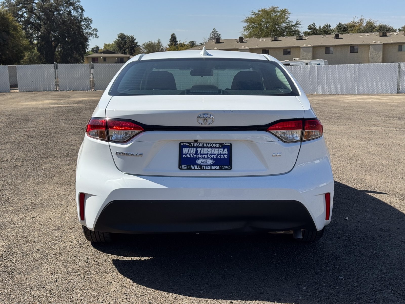 Used 2025 Toyota Corolla LE FWD image 4