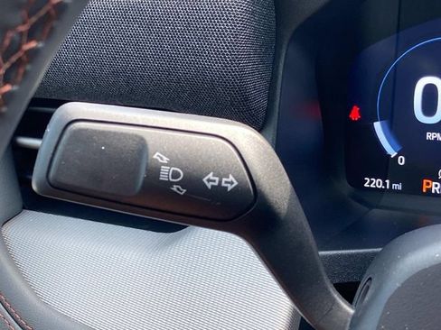 New 2026 Ford Explorer Active RWD image 19