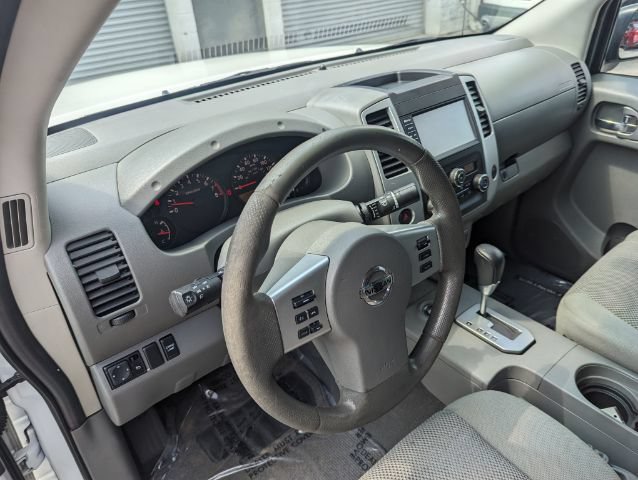 Used 2021 Nissan Frontier SV RWD image 13