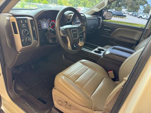 Used 2015 GMC Sierra 1500 Denali w/ Driver Alert Package AWD/4WD image 13