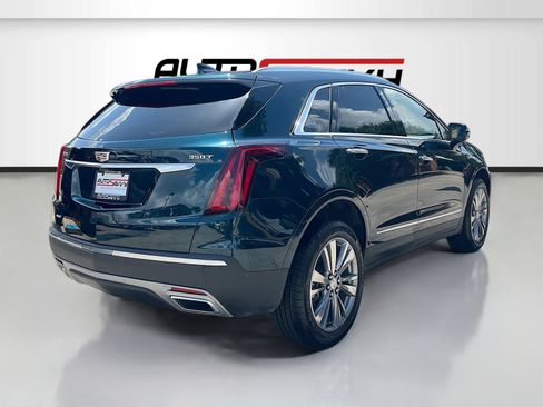 Used 2025 Cadillac XT5 Premium Luxury w/ Technology Package AWD/4WD image 7